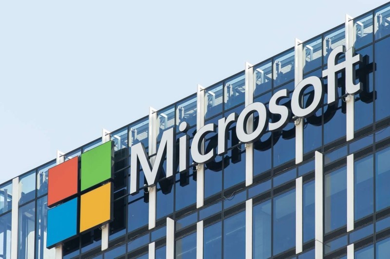 Мощный альянс: как OpenAI и Microsoft меняют цифровой мир 
						Мощный альянс: как OpenAI и Microsoft меняют цифровой мир